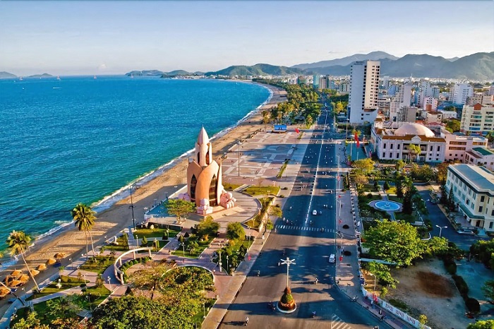 Sức hút bất động sản cao cấp trên ‘cung đường tỷ đô’ Trần Phú – Nha Trang